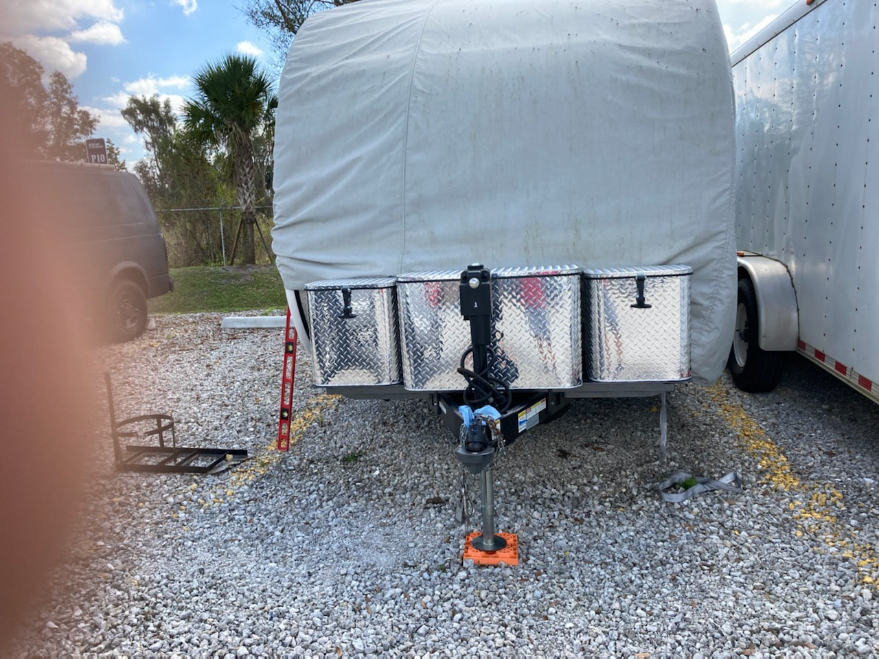 nuCamp TAB 320 Platform